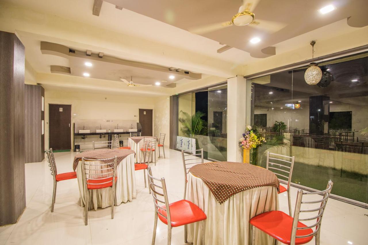 约吉拉赫宫殿酒店 Shegaon 外观 照片